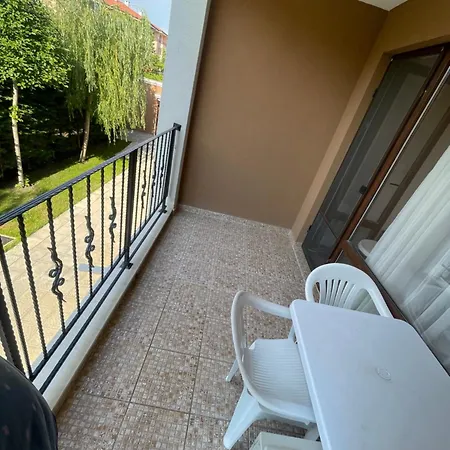 Premier Beach-luxury Studio-first Line Διαμέρισμα